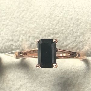 10k Rose gold Approximately 1ct Emerald Cut Black diamond ring size 6.25